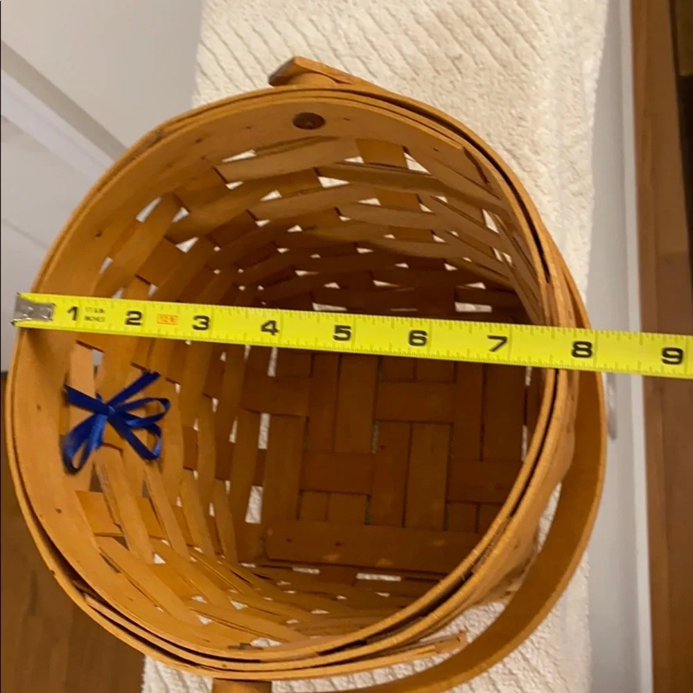 Vintage 1995 Longaberger Brown Handwoven Fruit Basket Swinging Handle & Tie-on